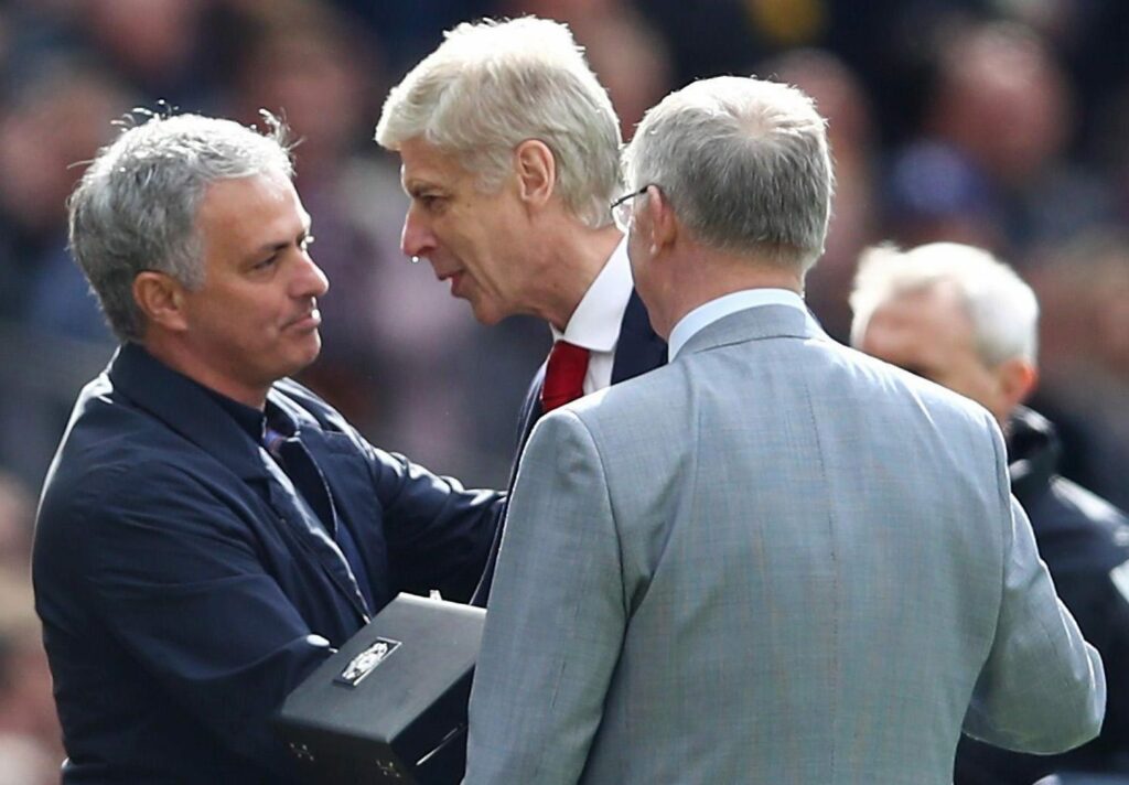  Jose Mourinho and Alex Ferguson exchanging warm words with outgoing Arsenal boss Arsene Wenger at Old Trafford