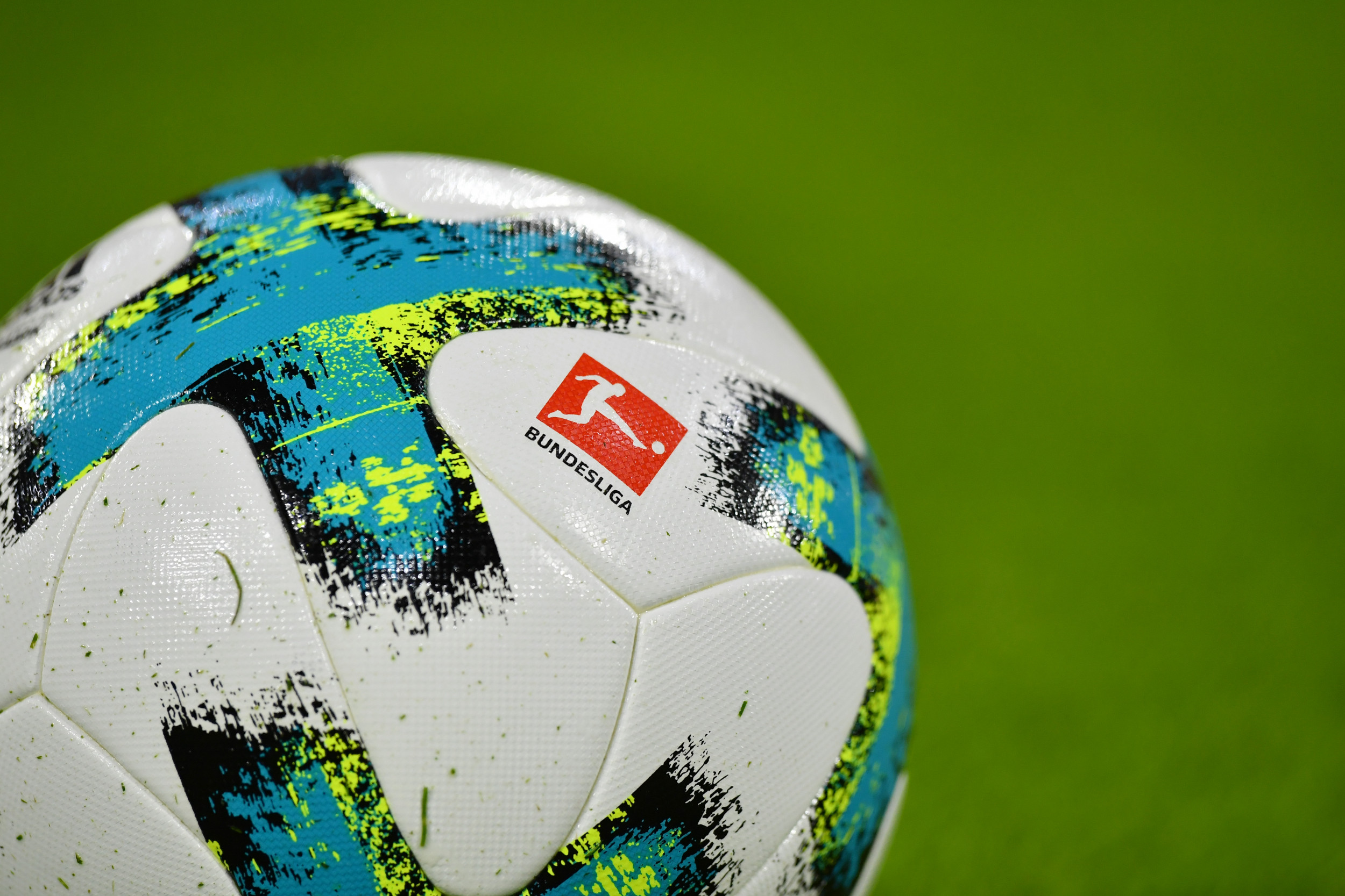 Bundesliga 2019-20: Team of the Week | Matchday 28
