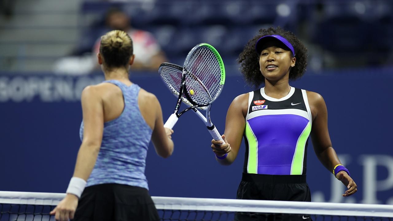 Osaka, Zverev make the last four with contrasting wins